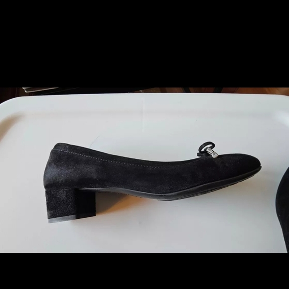 AGL Kristin Block Heel Pumps, Black Suede Size 40 Eur  8.5 US - Picture 7 of 8